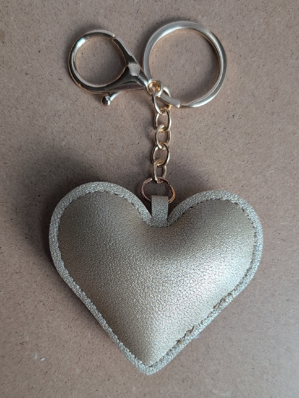 Metallic Gold Heart Key & Card Holder Keychain Bag Charm